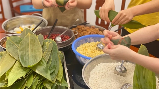 粽享歡樂(lè ) I 濃濃粽香情，百裕一家親